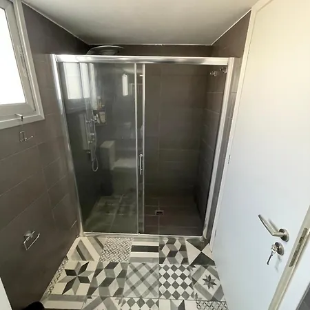 Διαμέρισμα Limassolstar Etko Area *